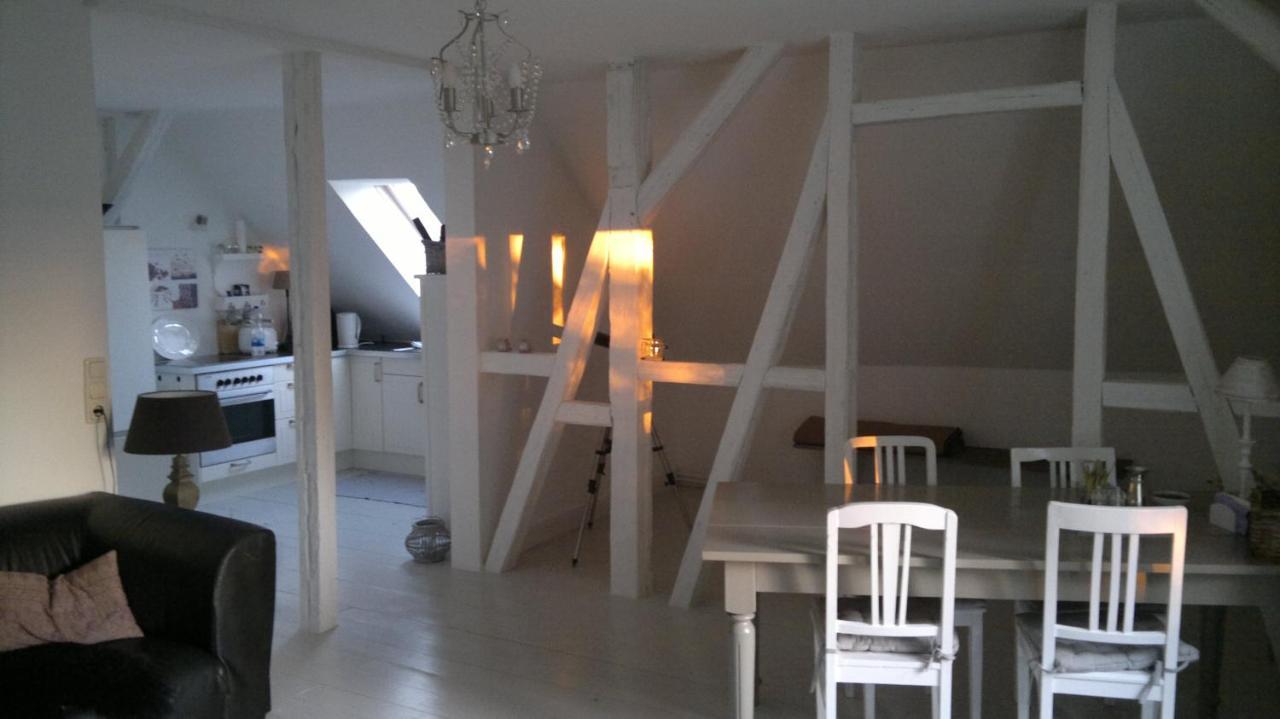 Apartment Inspektorenhaus Am Jagdschloss Mit Meerblick *
